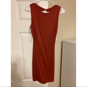 Windsor bodycon dress. Size: medium color: rust